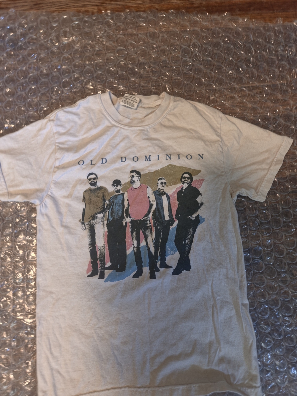 Old Dominion Cream Graphic Band Tee